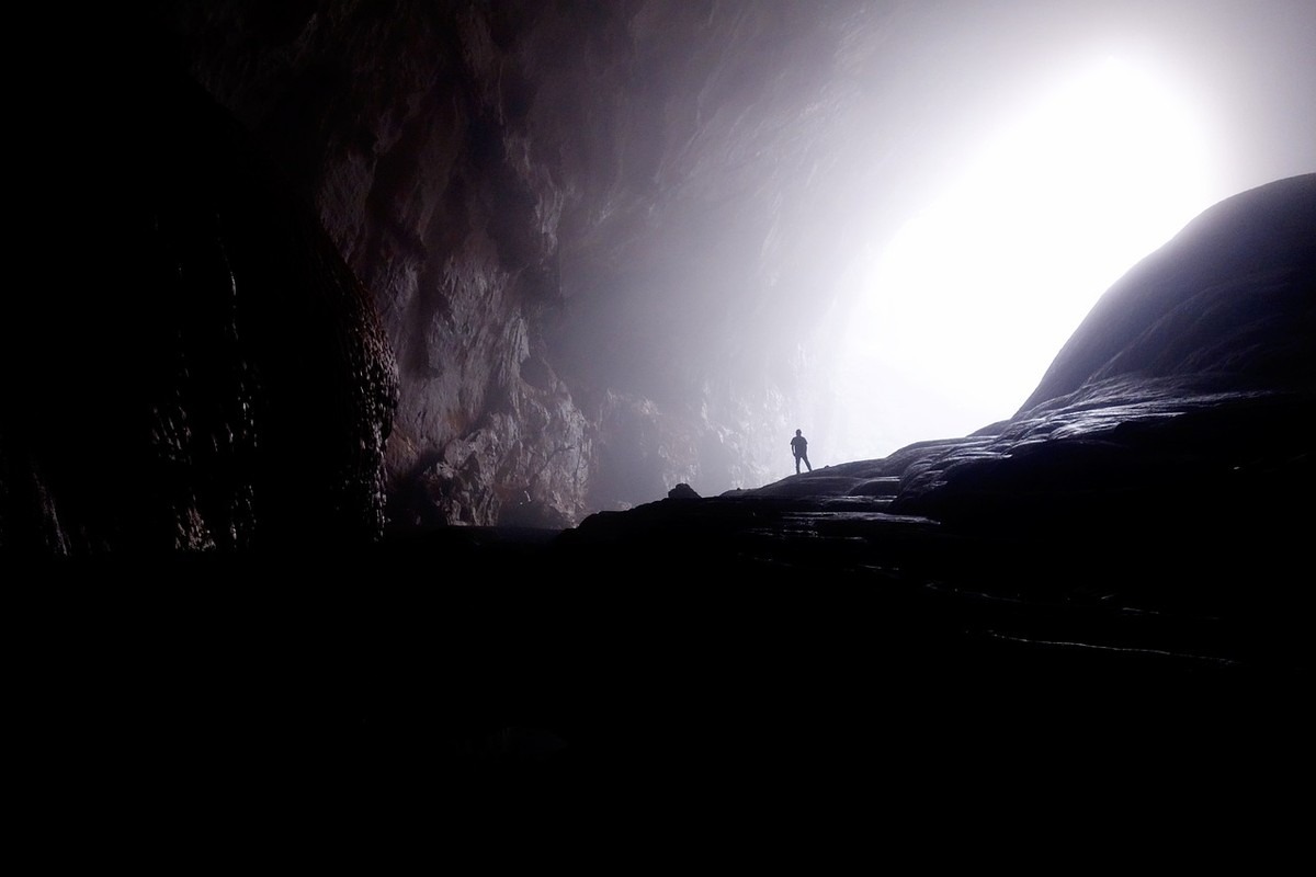 Entrée d'une grotte des Pyrénées ariégeoises Entrée d'une grotte des Pyrénées ariégeoises